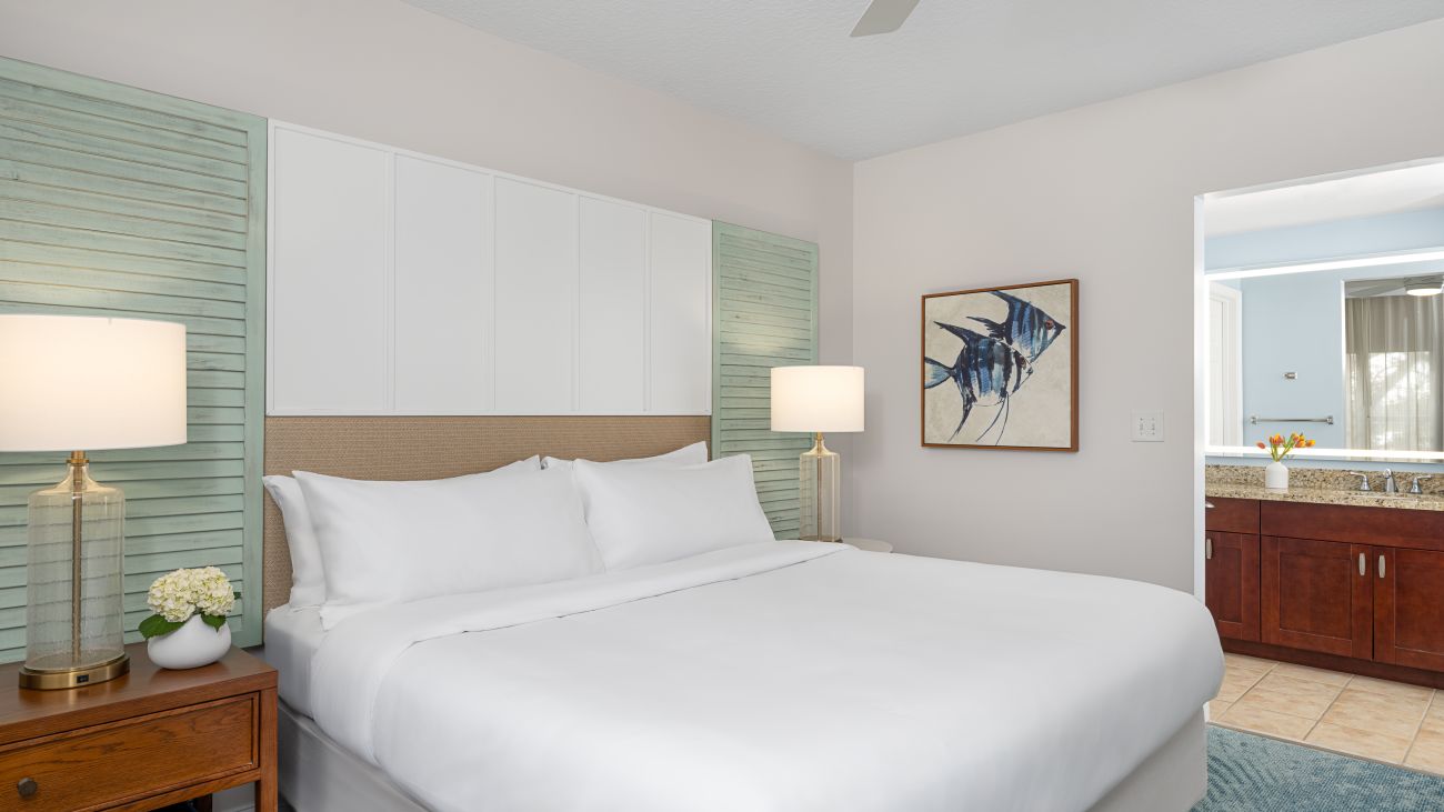 Primary Bedroom (1- or 2-Bedroom Villa)